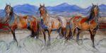 "Mustangs y montañas"  36x72, óleo y carboncillo sobre lienzo de Amy Lay Las frías montañas azules y la artemisa con el poderoso espíritu de los mustangs enmarcados en medio recuerdan a la artista Amy Lay la granja de su familia en el este de Oregón.