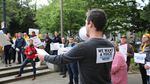 Full-time PSU student Owen Christofferson rallies a crowd of ride-hailing drivers outside Portland City Hall.
He say Uber and Lyft have gradually reduced his wages. He now makes about minimum wage, despite working 15 to 40 hours a week.