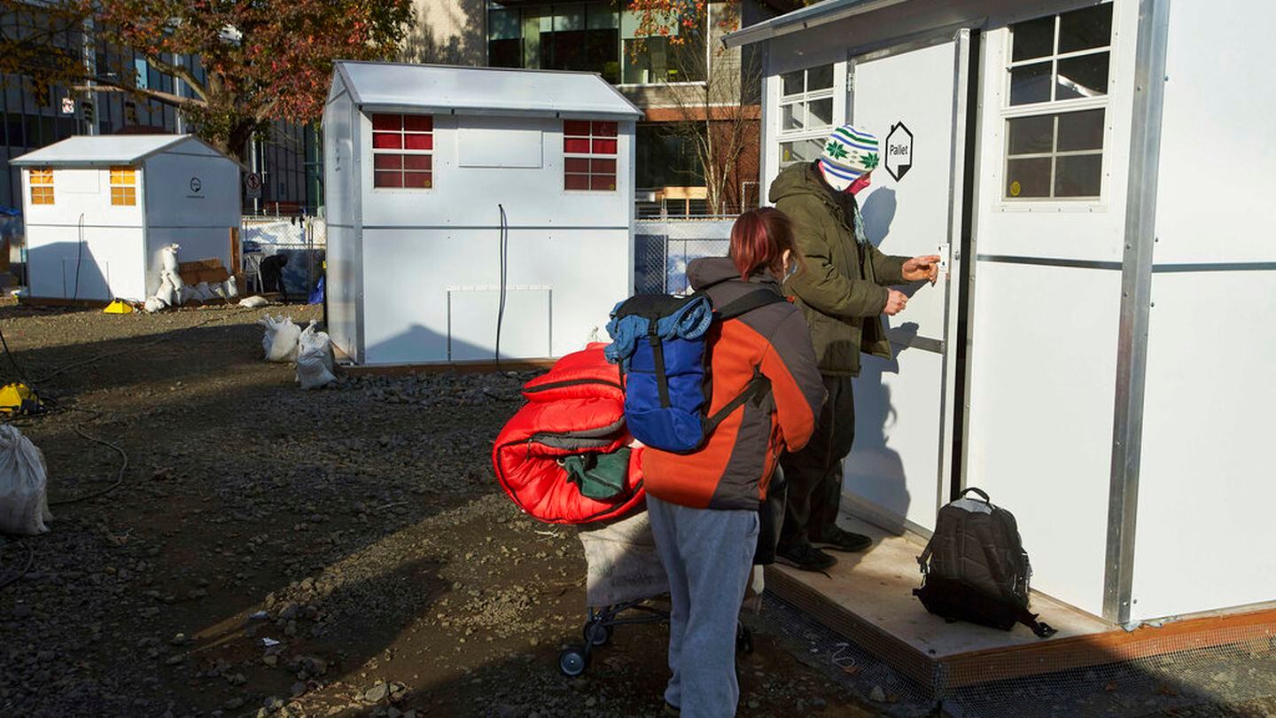 Neighbors surprised to learn of Portland's sanctioned homeless