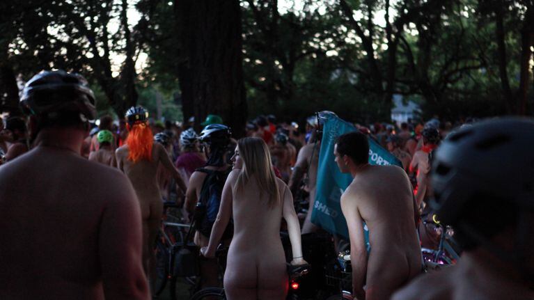 Acres A nude photos Thousand Los Angeles: