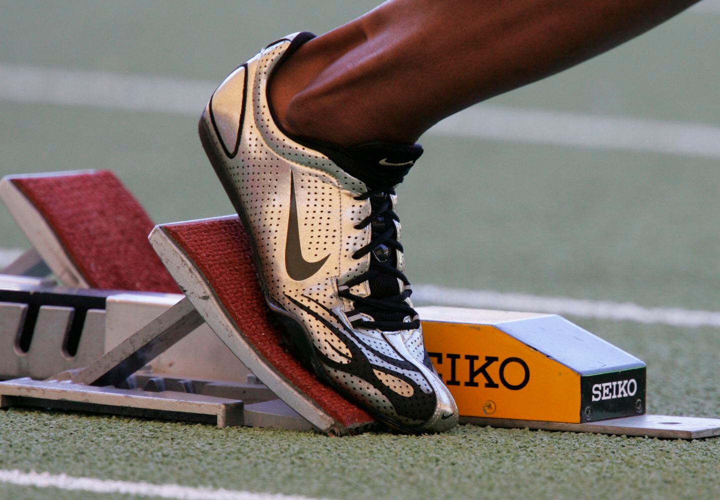 Desear Engreído siesta More than shoes: Nike navigates complicated twists in track - OPB