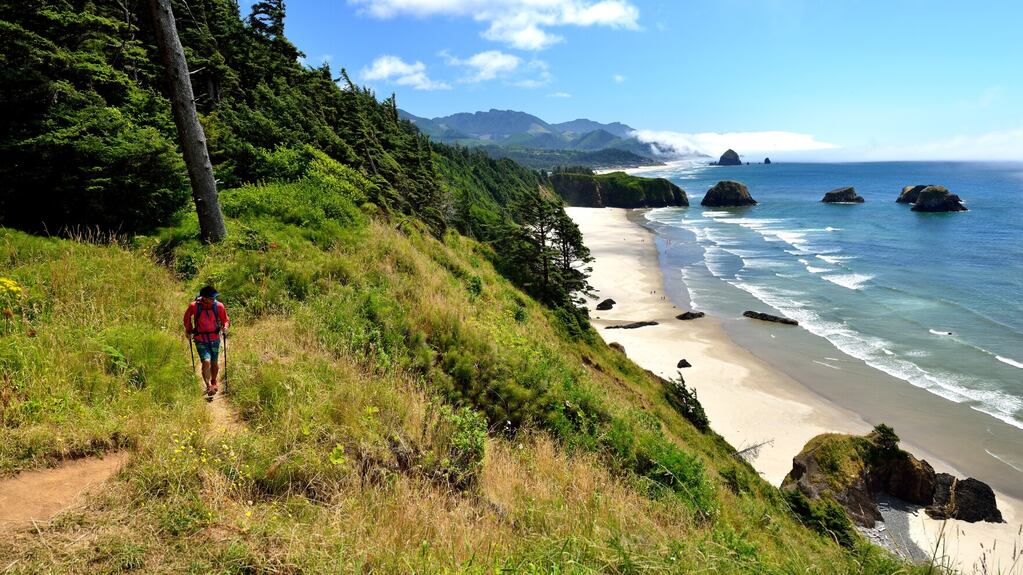 22 Things to Do in Oregon — From Coastal Bike Routes to Canyon Hikes