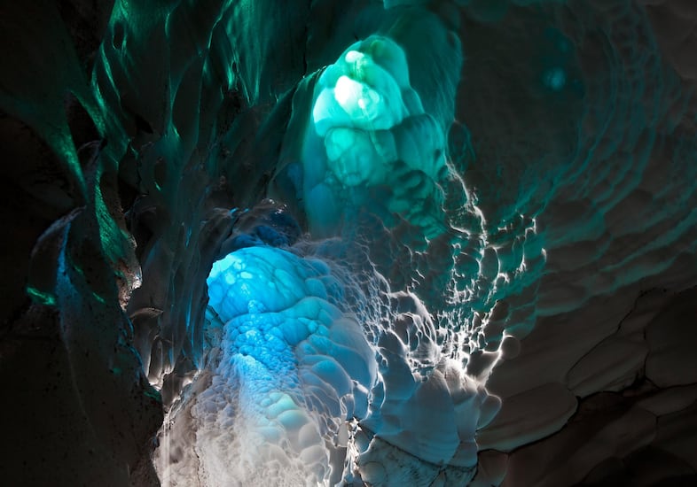 Areas of thin ice often formed beautiful skylights in the cave ceiling. When skylights melted out, holes would develop that allowed warm surface air to enter the caves.
Dr. Andreas Pflitsch also identified dozens of warm springs within the caves that reached 78 degrees Fahrenheit. The mixing of cold and hot water created a fog that may also have exacerbated the melting, expansion, and ultimately the collapse of the caves.