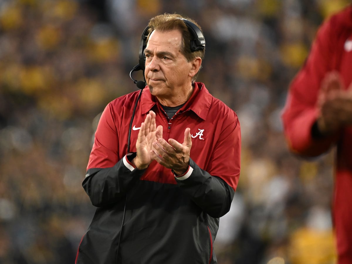 Nick Saban retires as Alabama's football coach after a record 7 national  titles - OPB