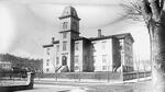 An 1858 photo showing Central School on Southwest Sixth Avenue and Morrison Street in Portland, Ore., at the location of what is now Pioneer Courthouse Square. The school opened as the city’s first permanent public school — with an initial class enrollment of 280 students.