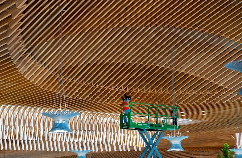 The 9-acre ceiling is made out of Douglas fir, harvested from sustainable forests in Oregon and Washington. 