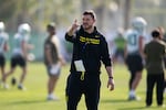 Oregon head coach Dan Lanning gestures during practice in Carson, Calif., Monday, Dec. 30, 2024, ahead of Wednesday's Rose Bowl College Football Playoff against Ohio State.