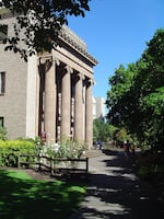 The Washington County Courthouse in Hillsboro. The state's public defender system is overwhelmed, with too few lawyers handling too many cases. But state legislators now appear likely to put off proposed fixes. 