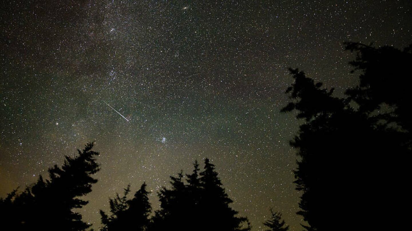 Were there random shooting stars over Seattle and Portland?