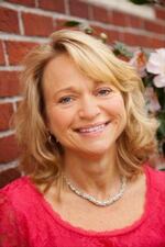 Newberg City Manager Jacque Betz will not be charged in relation to her decision to place Newbrg-Dundee's police chief on administrative leave.