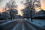 At sunrise, the Wednesday, Feb. 21, 2018 commute is slow and sleepy along Powell Boulevard due to the snowstorm the evening before.