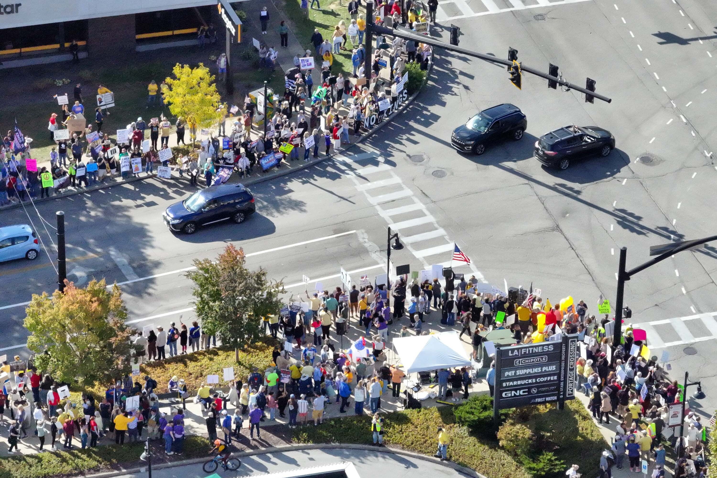 Protestors line the streets in Cuyahoga Falls, OH.