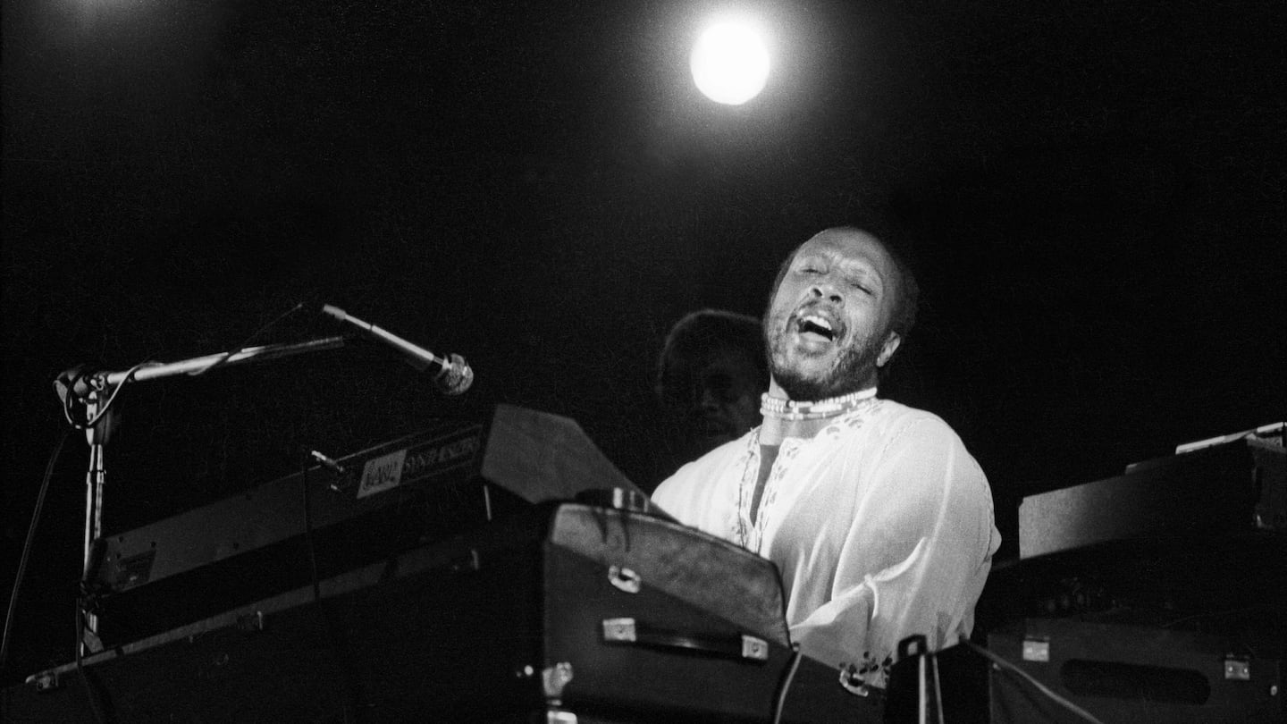 Les McCann, jazz pianist with a soulful holler, dies at 88 - OPB