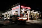 Fast-food chain Burgerville has reached a tentative labor contract with the Burgerville Workers Union.