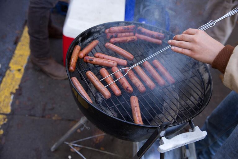 Occupation supporters grilled hotdogs across from the federal courthouse in downtown Portland.