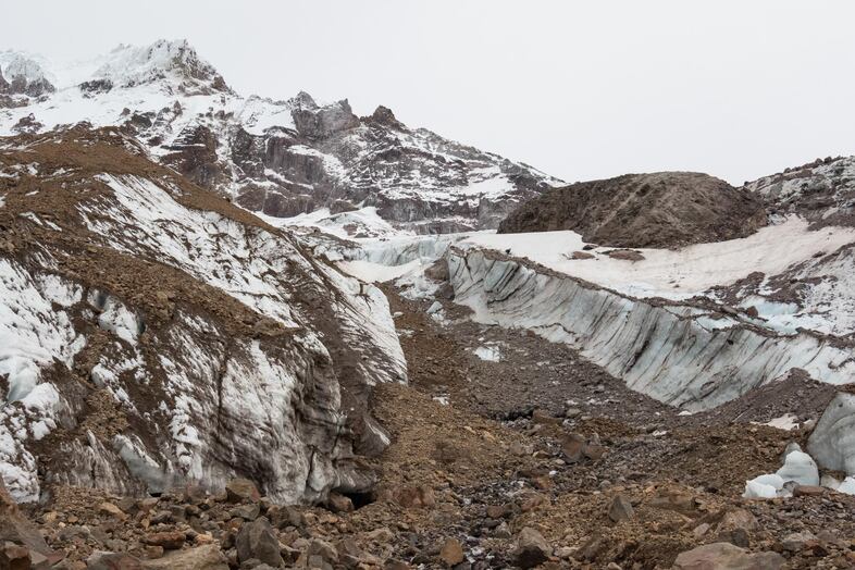 The Sandy Glacier has lost more than 50 percent of its mass over the past 100 years. Climate change is another trigger for the sudden collapse of the Mount Hood glacier caves.