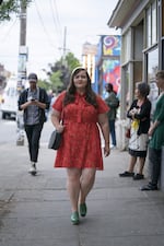 In the new Hulu series "Shrill," aspiring journalist Annie works to question and unlearn the toxic attitudes that others have imposed upon her body. Based on Lindy West's memoir, the show is a celebration of self-love. 