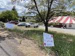 The "water crisis info center" recently set up on private property near the headgates of the main water channel for the Klamath Project in Klamath Falls. The encampment is being staffed by members of People's Rights Oregon.