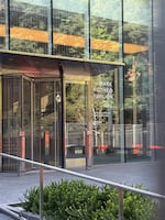 The all glass exterior of the Portland Art Museum's newest building, the Mark Rothko Pavilion.