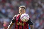 AFC Bournemouth's Marcus Tavernier in action during the English Premier League soccer match between Bournemouth and Wolverhampton Wanderers in Bournemouth, England, on Aug. 23, 2025.