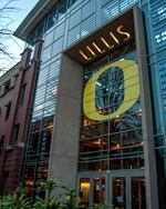 Lillis Hall on the University of Oregon campus.